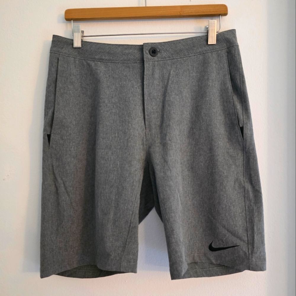 Nike Swim Men's Size Medium‎ Shorts